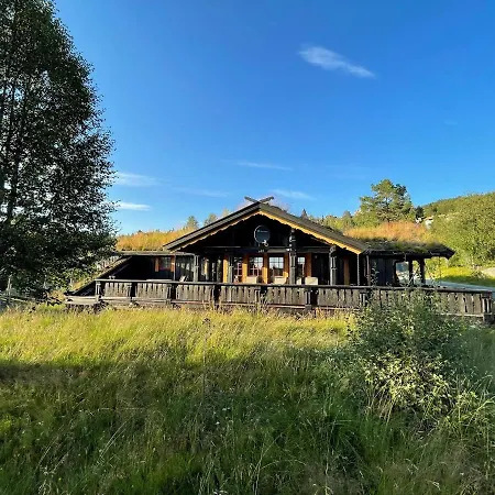 Sundebu, Spacious 5-bedroom Mountain Near And Hiking Feriehus Rauland